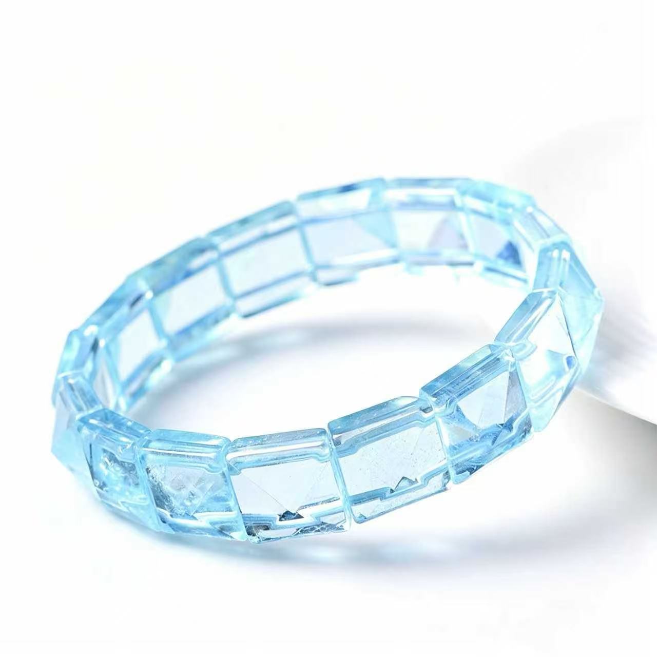 Aqua Cuff